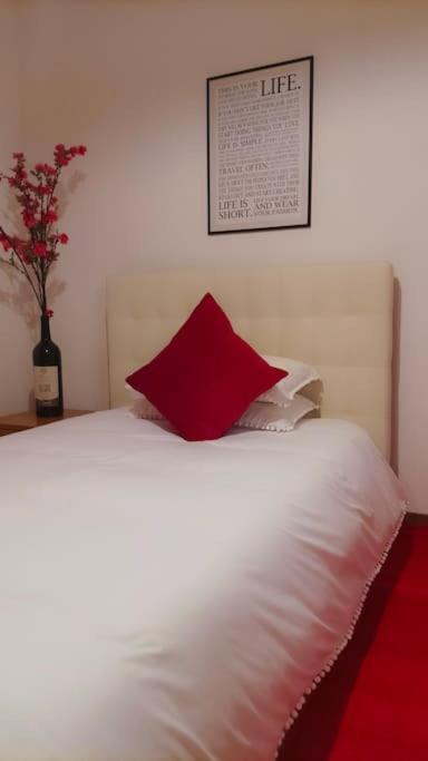 Unique & Beautiful Bedroom In Central Of ฟลอเรนซ์ ภายนอก รูปภาพ